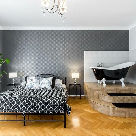 Clicktheflat Apartment Chmielna 7 Warszawa Eksteriør billede
