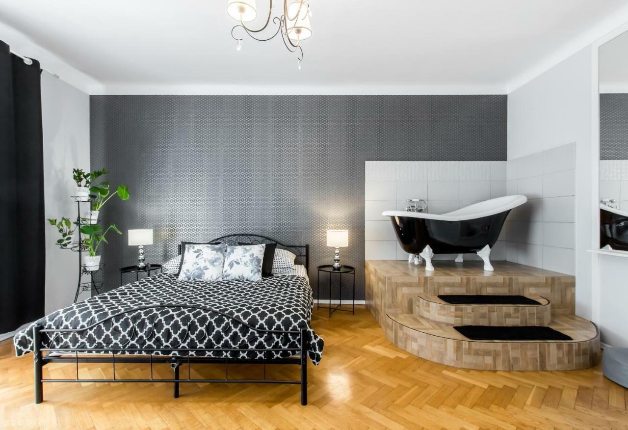 Clicktheflat Apartment Chmielna 7 Warszawa Eksteriør billede