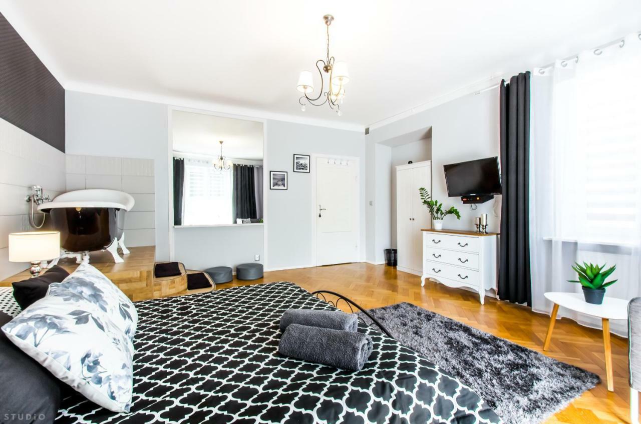 Clicktheflat Apartment Chmielna 7 Warszawa Eksteriør billede
